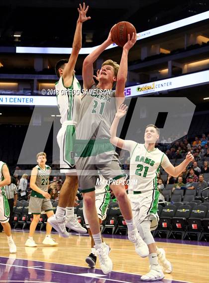 Thumbnail 1 in Dixon vs. Colfax photogallery.