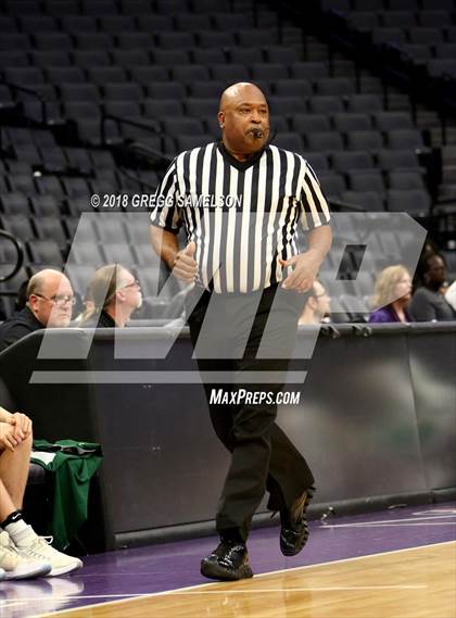 Thumbnail 2 in Dixon vs. Colfax photogallery.
