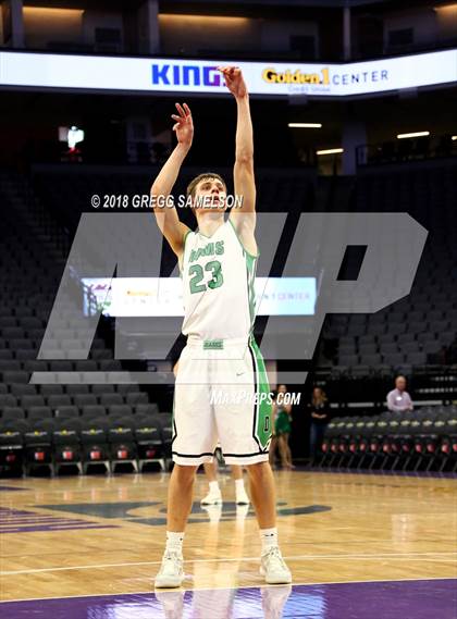 Thumbnail 1 in Dixon vs. Colfax photogallery.