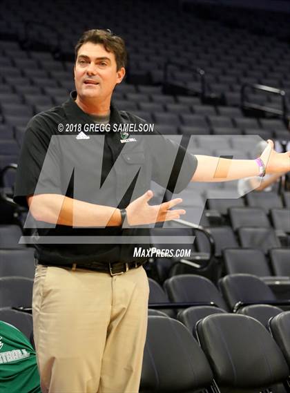 Thumbnail 1 in Dixon vs. Colfax photogallery.
