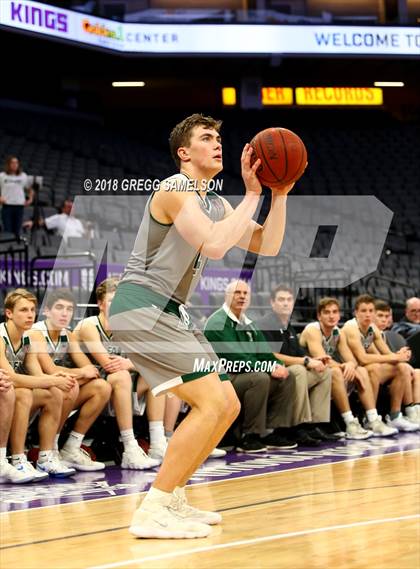 Thumbnail 3 in Dixon vs. Colfax photogallery.