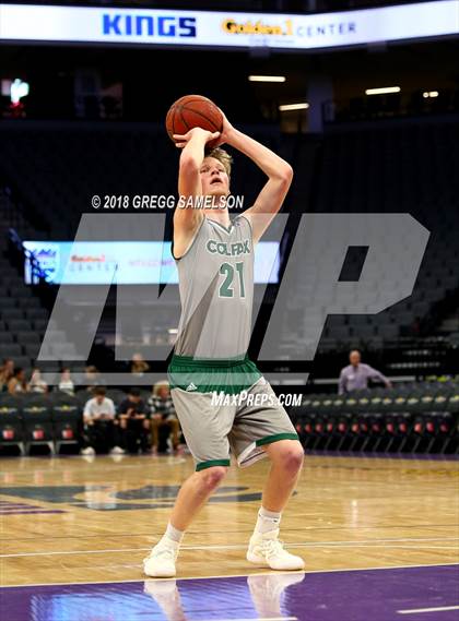 Thumbnail 3 in Dixon vs. Colfax photogallery.