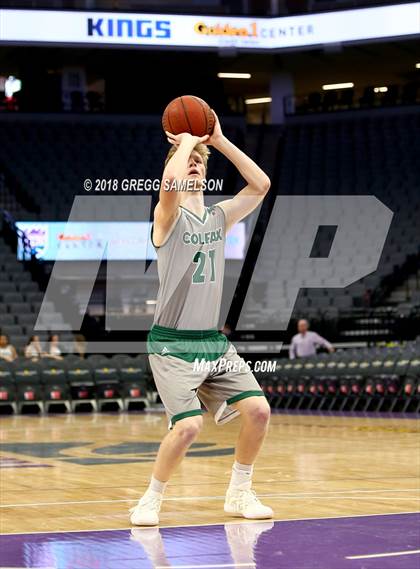 Thumbnail 2 in Dixon vs. Colfax photogallery.