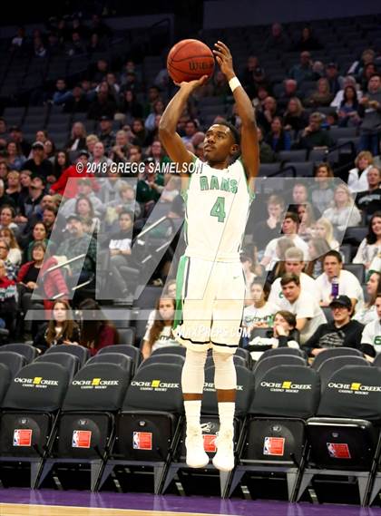 Thumbnail 2 in Dixon vs. Colfax photogallery.