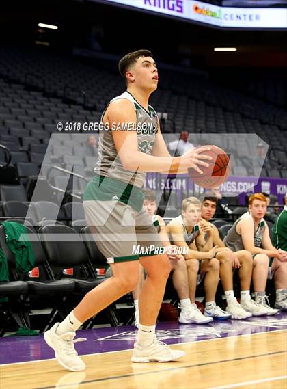 Thumbnail 3 in Dixon vs. Colfax photogallery.