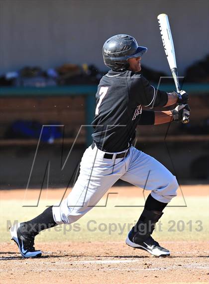 Thumbnail 2 in Hamilton vs. Jenks (National High School Invitational) photogallery.
