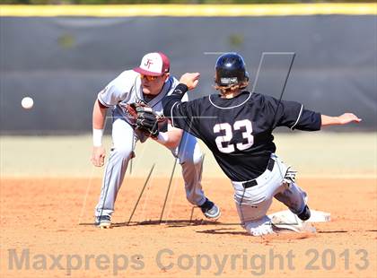 Thumbnail 2 in Hamilton vs. Jenks (National High School Invitational) photogallery.