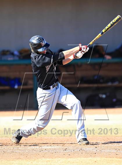 Thumbnail 3 in Hamilton vs. Jenks (National High School Invitational) photogallery.