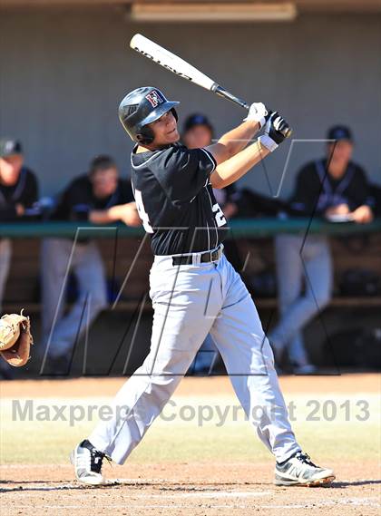 Thumbnail 1 in Hamilton vs. Jenks (National High School Invitational) photogallery.