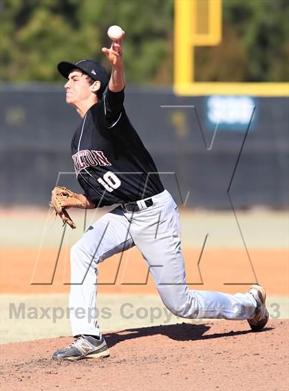 Thumbnail 2 in Hamilton vs. Jenks (National High School Invitational) photogallery.