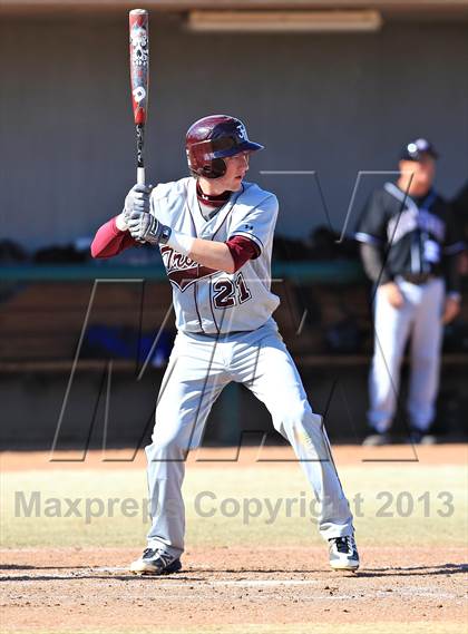 Thumbnail 2 in Hamilton vs. Jenks (National High School Invitational) photogallery.