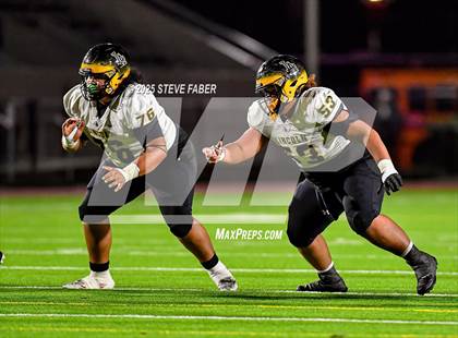 Thumbnail 3 in Lincoln @ Rainier Beach (WIAA 3A First Round) photogallery.