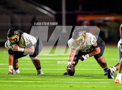 Thumbnail 2 in Lincoln @ Rainier Beach (WIAA 3A First Round) photogallery.