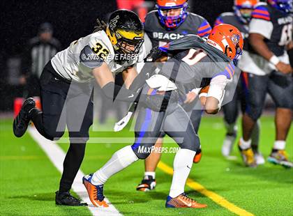 Thumbnail 1 in Lincoln @ Rainier Beach (WIAA 3A First Round) photogallery.