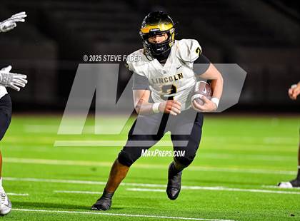 Thumbnail 3 in Lincoln @ Rainier Beach (WIAA 3A First Round) photogallery.