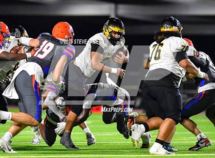 Thumbnail 3 in Lincoln @ Rainier Beach (WIAA 3A First Round) photogallery.