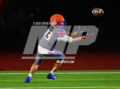 Thumbnail 3 in Lincoln @ Rainier Beach (WIAA 3A First Round) photogallery.