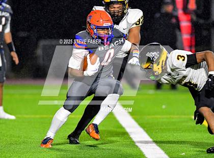 Thumbnail 1 in Lincoln @ Rainier Beach (WIAA 3A First Round) photogallery.