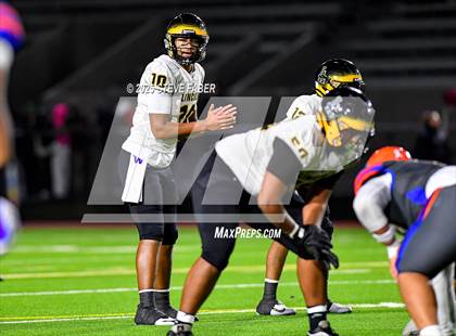 Thumbnail 3 in Lincoln @ Rainier Beach (WIAA 3A First Round) photogallery.