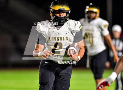 Thumbnail 2 in Lincoln @ Rainier Beach (WIAA 3A First Round) photogallery.