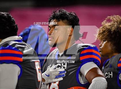 Thumbnail 2 in Lincoln @ Rainier Beach (WIAA 3A First Round) photogallery.