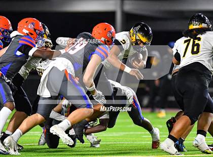 Thumbnail 1 in Lincoln @ Rainier Beach (WIAA 3A First Round) photogallery.