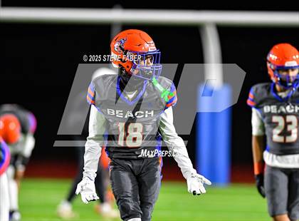 Thumbnail 2 in Lincoln @ Rainier Beach (WIAA 3A First Round) photogallery.