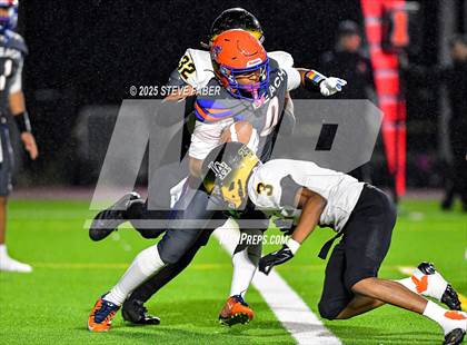 Thumbnail 2 in Lincoln @ Rainier Beach (WIAA 3A First Round) photogallery.