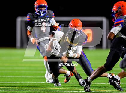 Thumbnail 3 in Lincoln @ Rainier Beach (WIAA 3A First Round) photogallery.