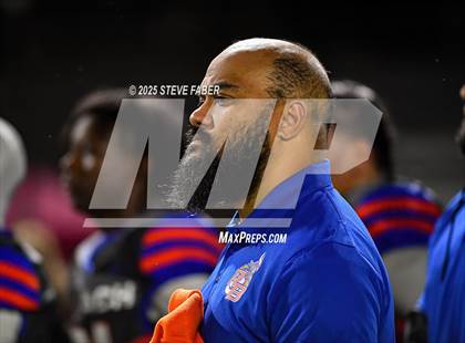 Thumbnail 3 in Lincoln @ Rainier Beach (WIAA 3A First Round) photogallery.