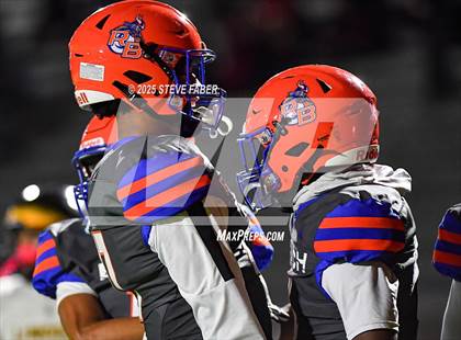 Thumbnail 2 in Lincoln @ Rainier Beach (WIAA 3A First Round) photogallery.