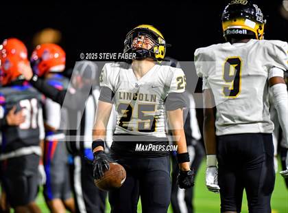 Thumbnail 1 in Lincoln @ Rainier Beach (WIAA 3A First Round) photogallery.