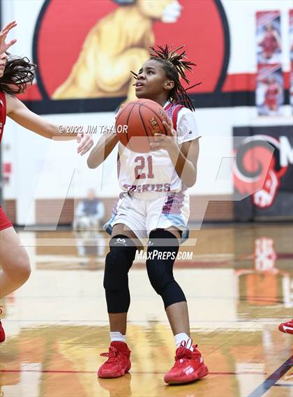 Thumbnail 1 in Hirschi vs Glen Rose (UIL 3A Bi-district) photogallery.