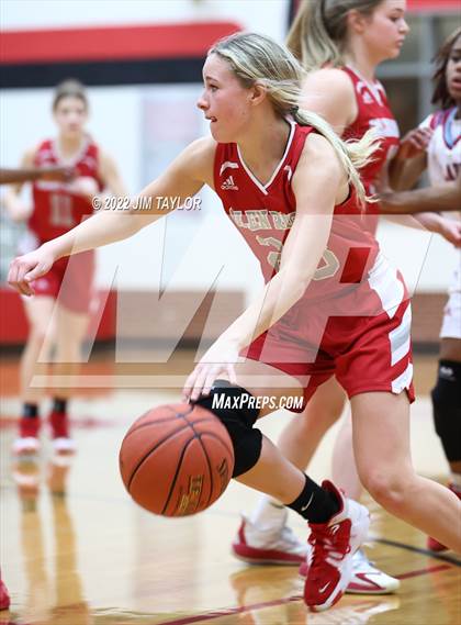 Thumbnail 2 in Hirschi vs Glen Rose (UIL 3A Bi-district) photogallery.