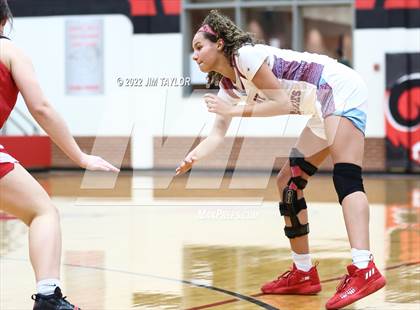 Thumbnail 2 in Hirschi vs Glen Rose (UIL 3A Bi-district) photogallery.