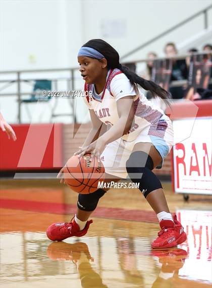 Thumbnail 3 in Hirschi vs Glen Rose (UIL 3A Bi-district) photogallery.