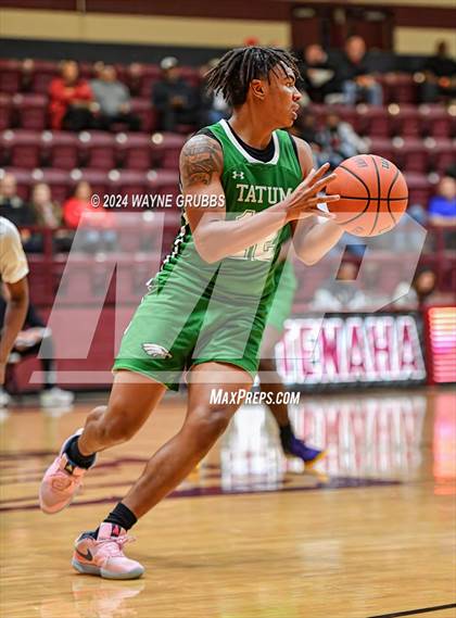 Thumbnail 2 in Kountze vs. Tatum (Holiday Hoops tournament) photogallery.