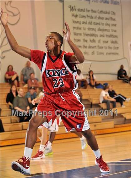 Thumbnail 1 in Canoga Park @ King (Maxpreps Holiday Classic) photogallery.