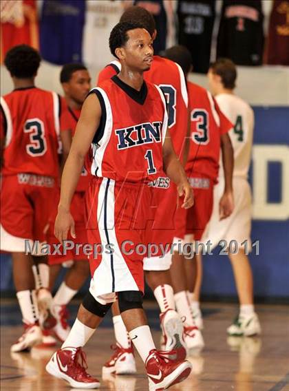 Thumbnail 1 in Canoga Park @ King (Maxpreps Holiday Classic) photogallery.