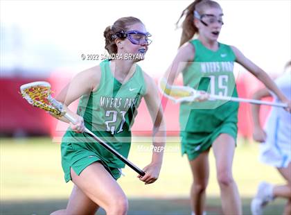 Thumbnail 2 in Myers Park vs Charlotte Catholic (NCHSAA 3rd Round) photogallery.