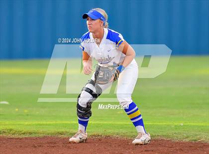 Thumbnail 3 in Chisholm @ Newkirk photogallery.