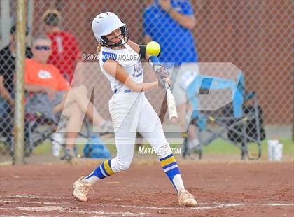 Thumbnail 1 in Chisholm @ Newkirk photogallery.