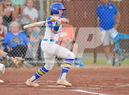 Thumbnail 2 in Chisholm @ Newkirk photogallery.