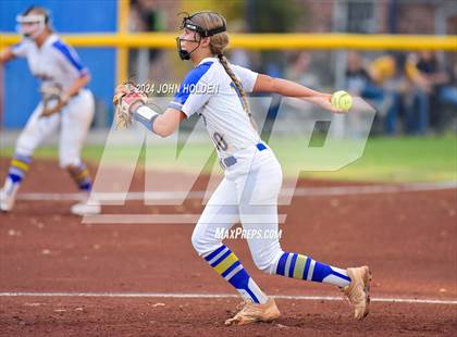 Thumbnail 3 in Chisholm @ Newkirk photogallery.