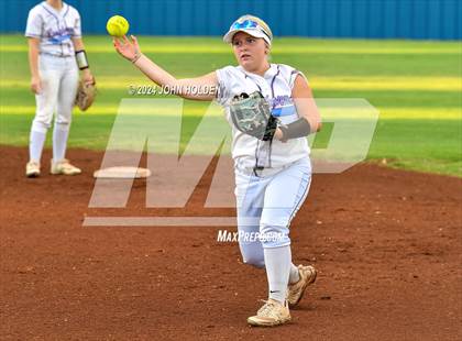 Thumbnail 3 in Chisholm @ Newkirk photogallery.