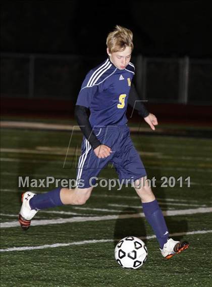 Thumbnail 3 in Northern Potter vs. Karns City (District IX Semifinal) photogallery.