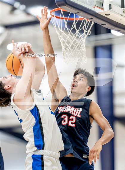 Thumbnail 2 in Rocklin vs St. Paul (Cali Live Boys 2024) photogallery.