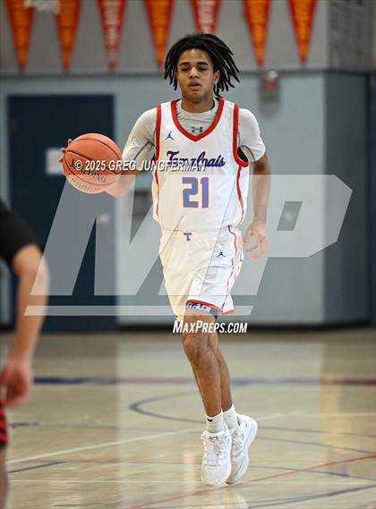 Thumbnail 2 in Montgomery @ Tamalpais photogallery.