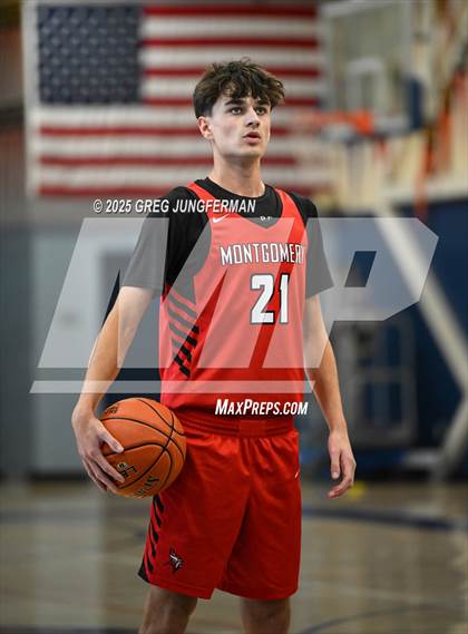 Thumbnail 3 in Montgomery @ Tamalpais photogallery.