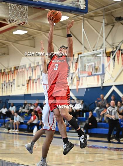 Thumbnail 1 in Montgomery @ Tamalpais photogallery.